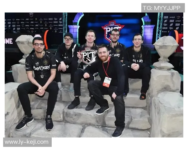 瓦基费与贝西克的巅峰对决谁能在这场比赛中笑到最后