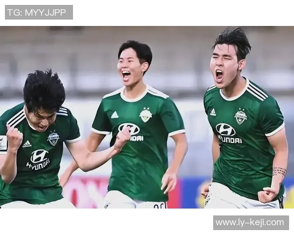 全北现代与柏太阳激战在即谁能在这场对决中笑到最后