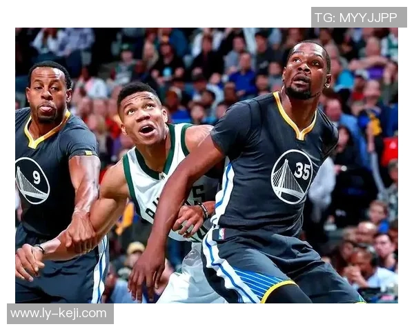 火箭与勇士的激烈对决回顾08至09赛季的精彩瞬间与战术分析